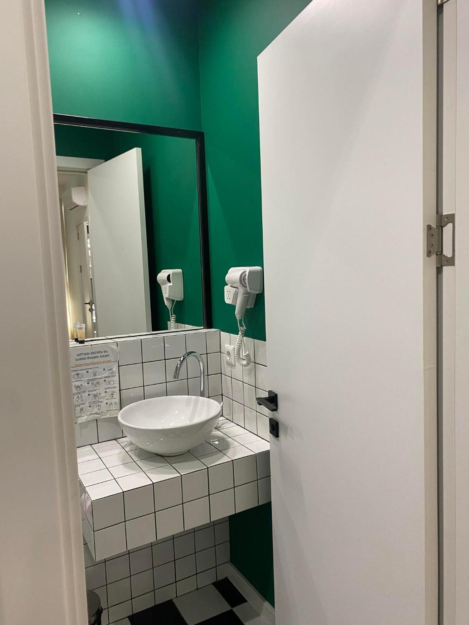 Vere Side Hotel Tbilisi Eksteriør billede